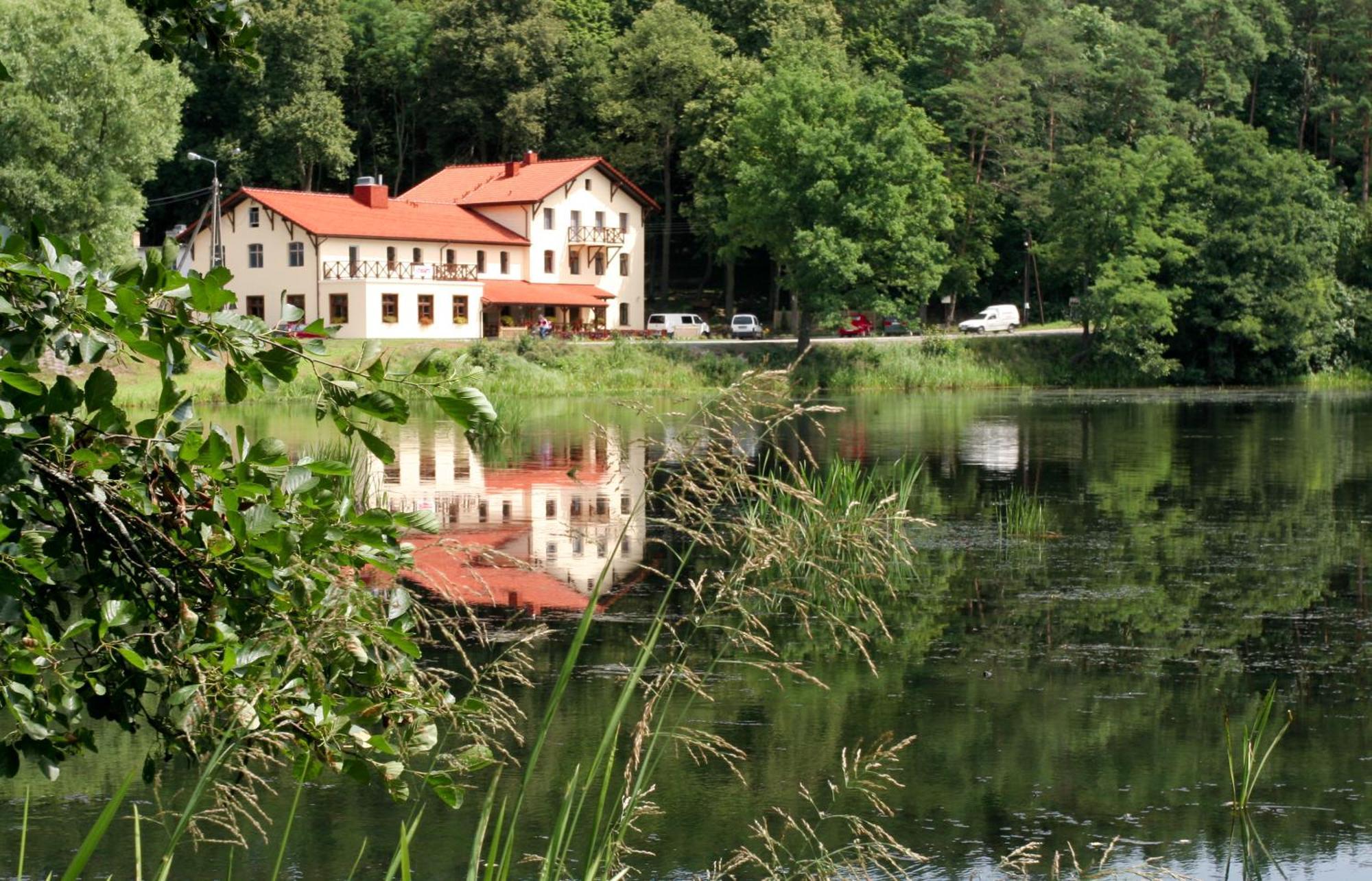 Przystanek Tlen Bed & Breakfast Exterior photo